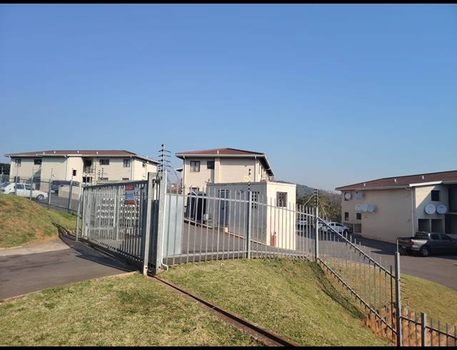 2 BEDROOM FLAT TO LET IN SEA VIEW